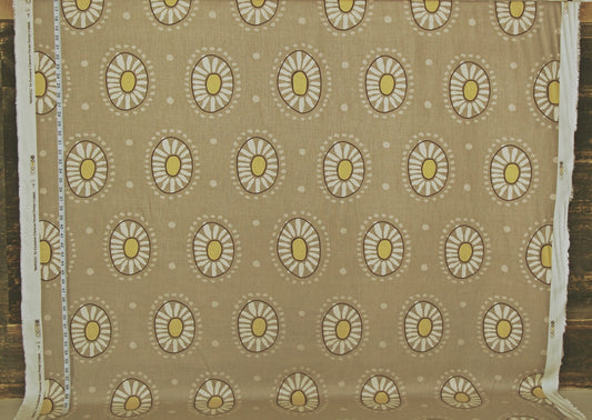 Clarence House Burlap Daisy Fabric, Barn, Wedding, Linen, Marisol