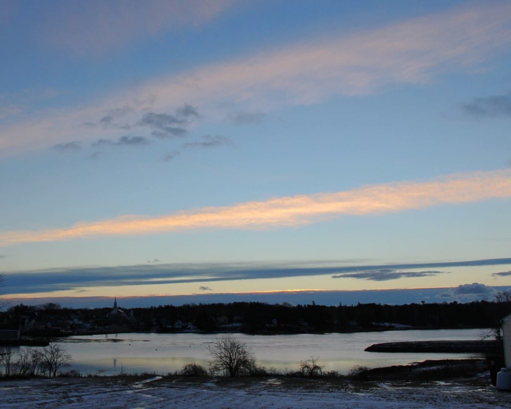 /11/22 SUNRISE OVER DAMARISCOTTA, MAINE