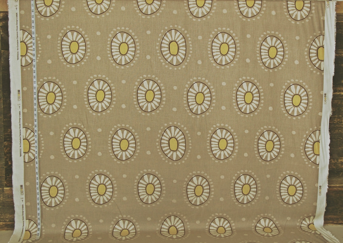 Clarence House Burlap Daisy Fabric, Barn, Wedding, Linen, Marisol