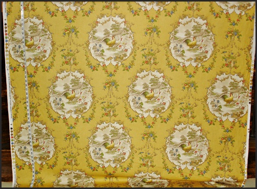 P.KAUFMANN CHICKEN TOILE FABRIC in curry