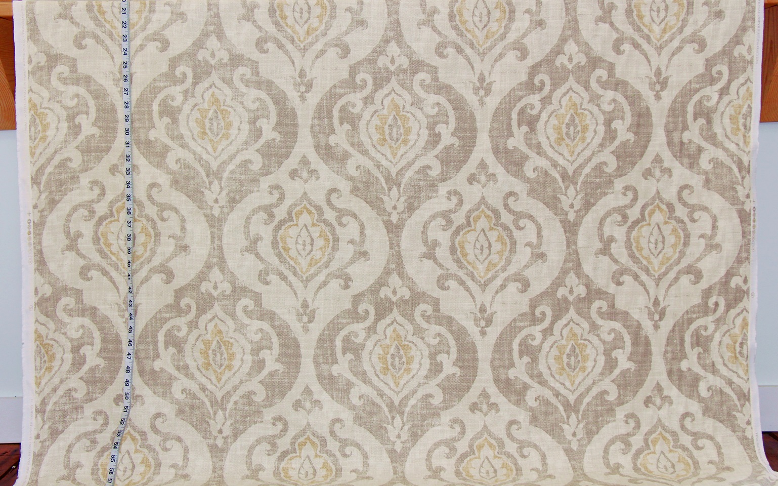 GOLD BROWN MEDALLION SCROLL
