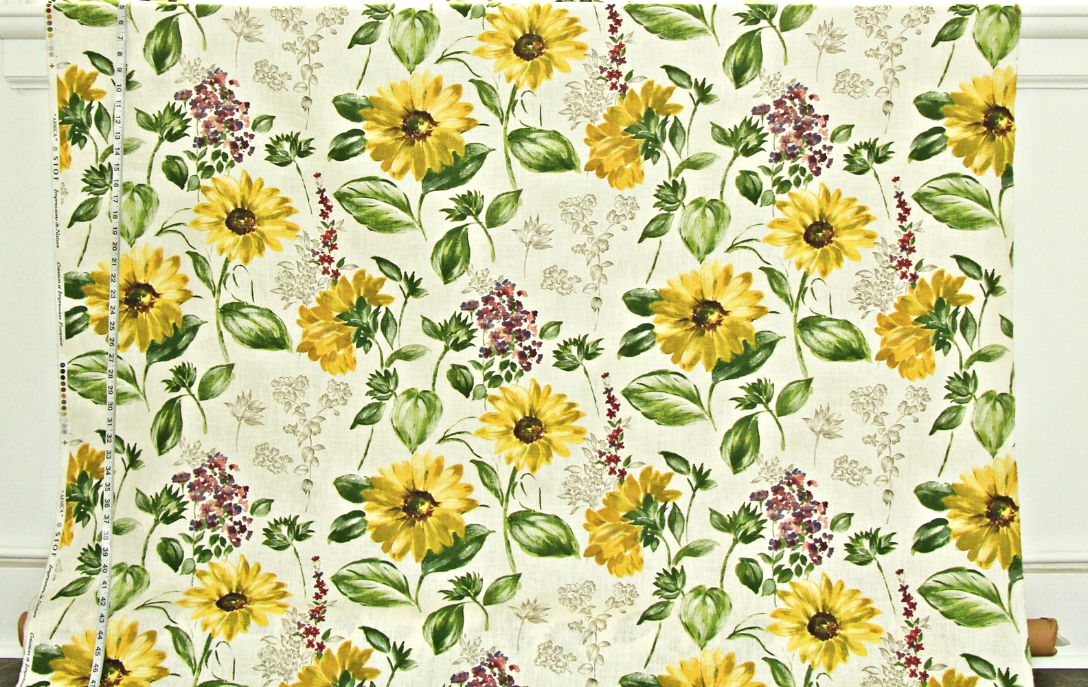 SUMMER FLORAL FABRIC